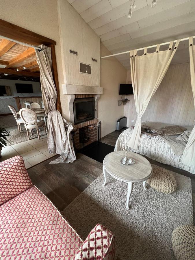 La Maisonnette De Cancan Mont-près-Chambord 외부 사진